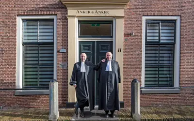 Anker & Anker - terugblik 80 jaar advocatuur (reprise) Anker & Anker - terugblik 80 jaar advocatuur (reprise)