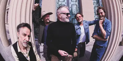 Her Majesty - Los Angeles City Trip Her Majesty - Los Angeles City Trip