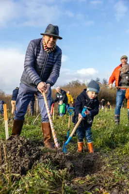 Plantdag bij Kinderbos Oudehorne Plantdag bij Kinderbos Oudehorne